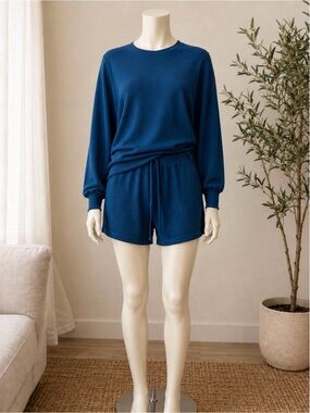 Blue Cozy Knit Lounge Set - Long Sleeve Top & Shorts